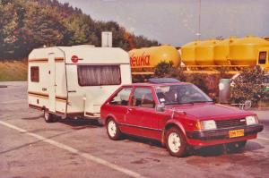Klick für Originalgröße :1983buestener003.jpg