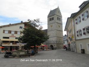 Klick f&uuml;r Originalgr&ouml;&szlig;e :0035zellamsee.jpg