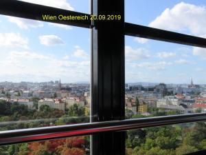 Klick f&uuml;r Originalgr&ouml;&szlig;e :0070Wien.jpg