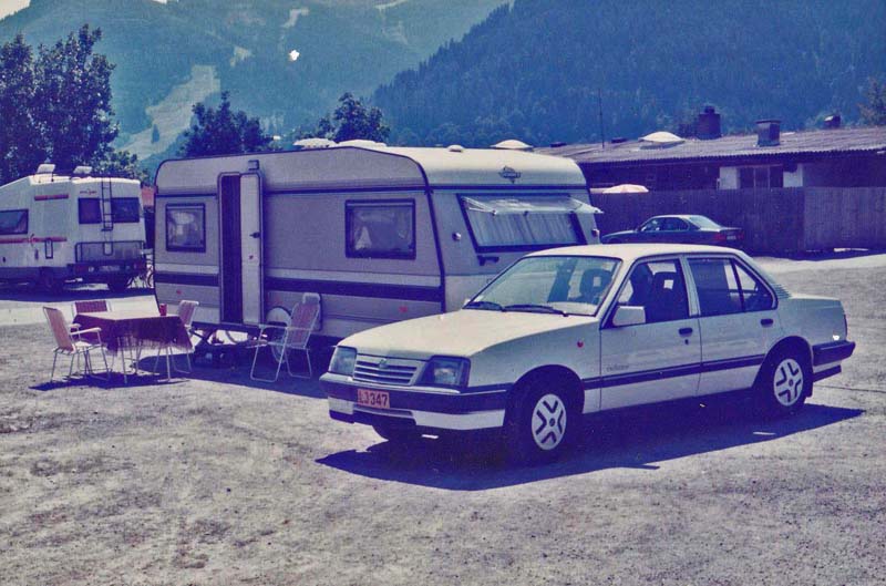 Schliessen von 1990hobby004.jpg