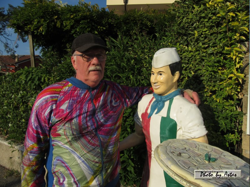 Schliessen von monument_andre0006.jpg